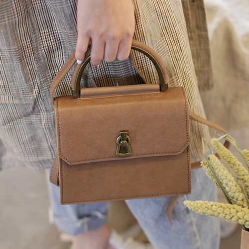  Leather Satchel Handbags for Women Fashion Small