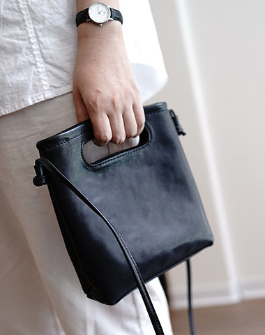 Small black square discount purse