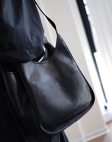 Saddle Tote Bag With Shoulder Strap Black