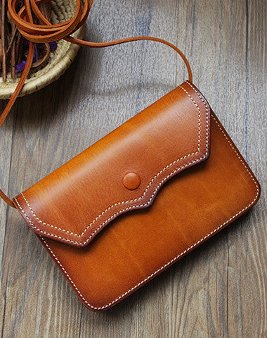 Small Leather Fringe Crossbody Bag With Studs, Cell Phone Purse, Tech Purse,  Small Travel Bag, Modern Western Belt Bag, Best Selling Bag - Etsy