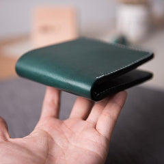 Cool Leather Mens Slim Small Wallet billfold Wallets Bifold for Men