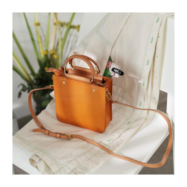 Amazon.com: 2pcs Beige Wooden Bag Handle D Shape Handbag Purse Handle  Replacement for Purse Bag Handbags Straw Bag Handles DIY Wooden Craft  Accessories : Arts, Crafts & Sewing